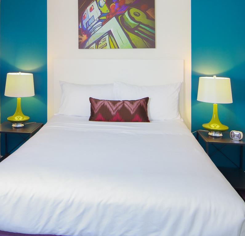 Hotel Zed Kelowna Kültér fotó