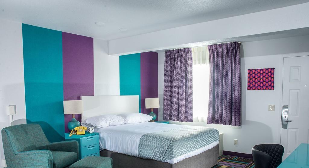 Hotel Zed Kelowna Kültér fotó