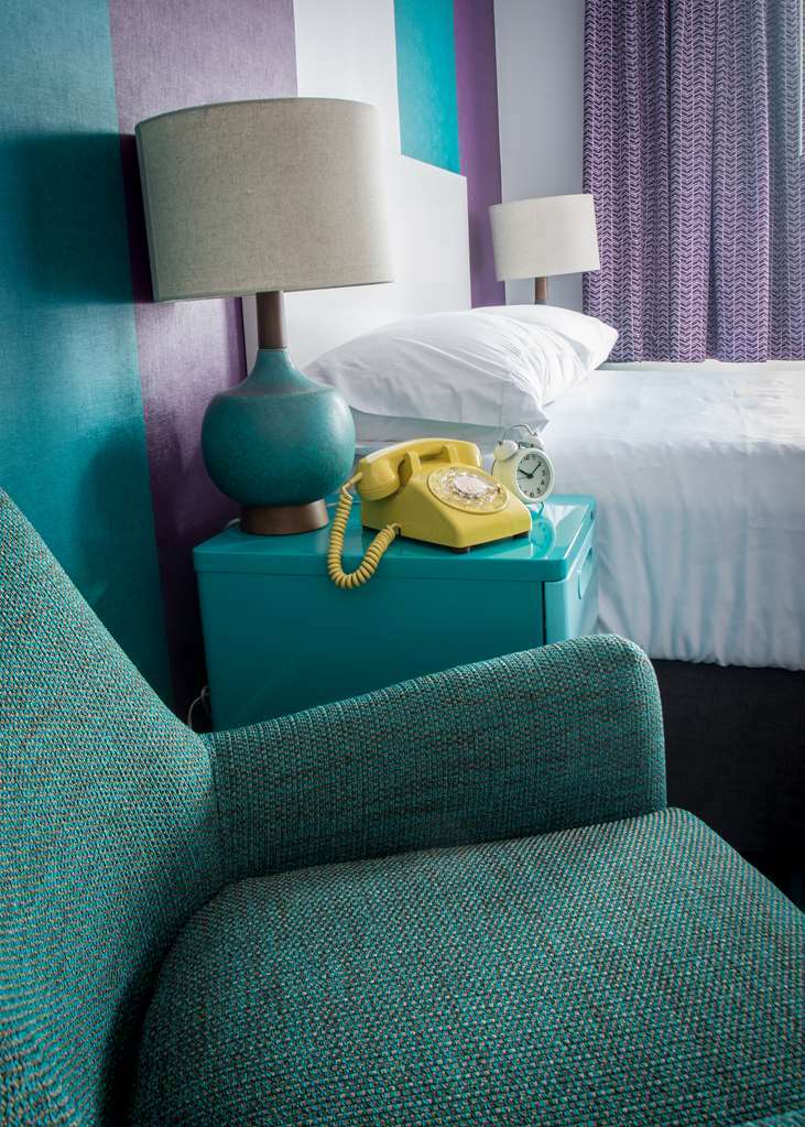 Hotel Zed Kelowna Szoba fotó